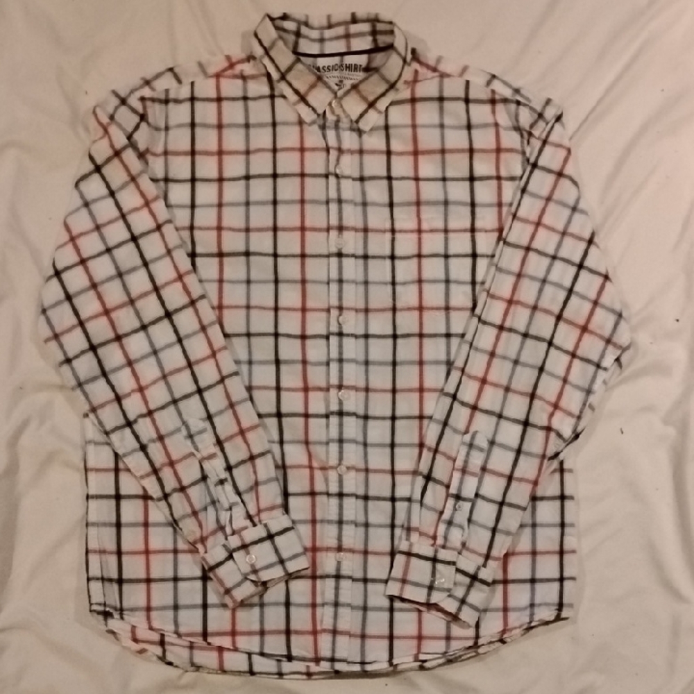 3/$20 Old Navy Red, White & Blue Plaid Button-Down Shirt